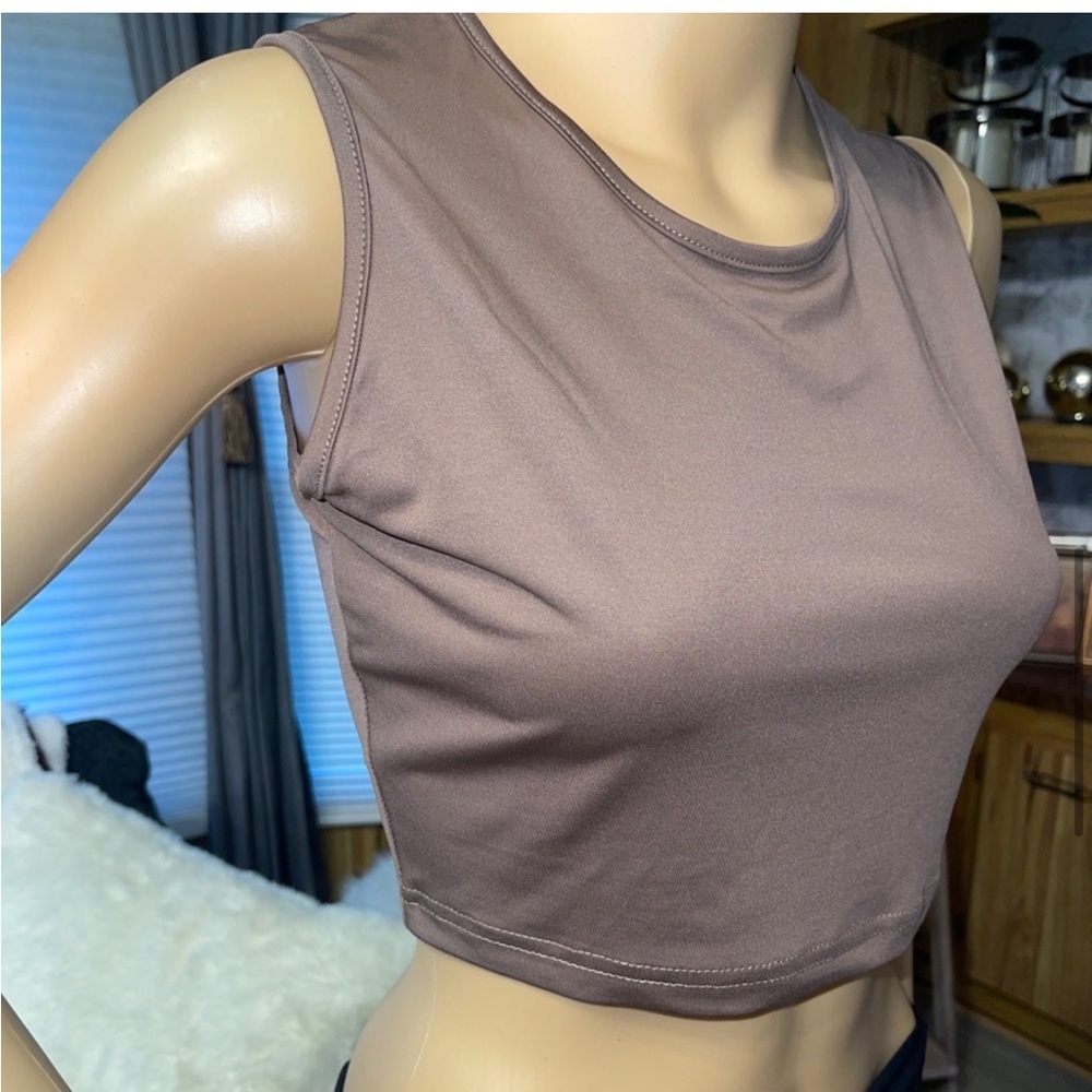 Women’s 3Pcs Solid Crop Tank Top Size M - Picture 8 of 13